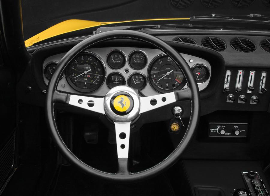  Ferrari 365 GTB/4 Daytona Spyder 1971 года  (фото 56 из 85)